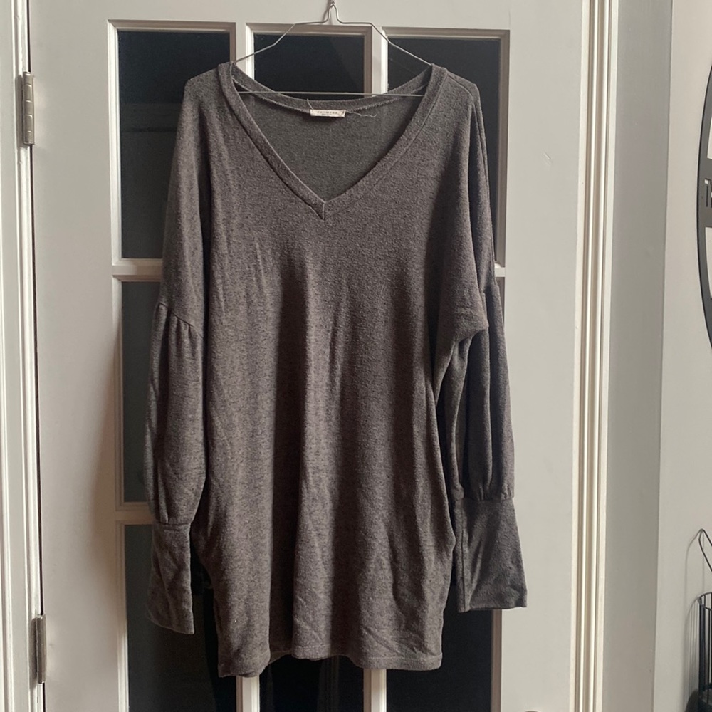 Long sleeve oversized shirt with pockets!!